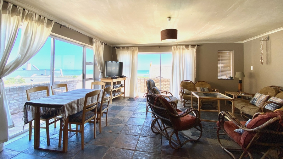 6 Bedroom Property for Sale in Elands Bay Western Cape